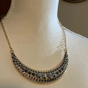 Gorgeous gold necklace with gunmetal stones